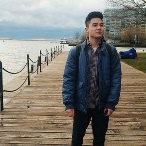 Meet your Posher, Max